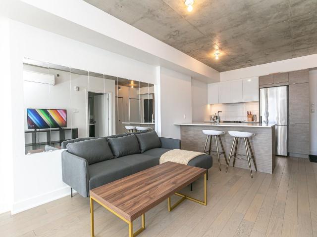 2 Bedroom Condo for Rent at 1800 Boulevard René Lévesque Ouest #604, Montréal, QC H3H 2H2
