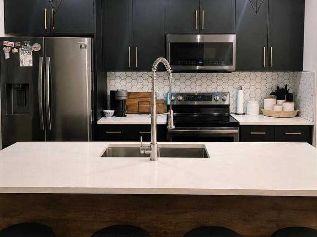 2 Bedroom Condo for Rent at 230 230 Edgemont Rd Nw, Edmonton, AB T6M 0Y8