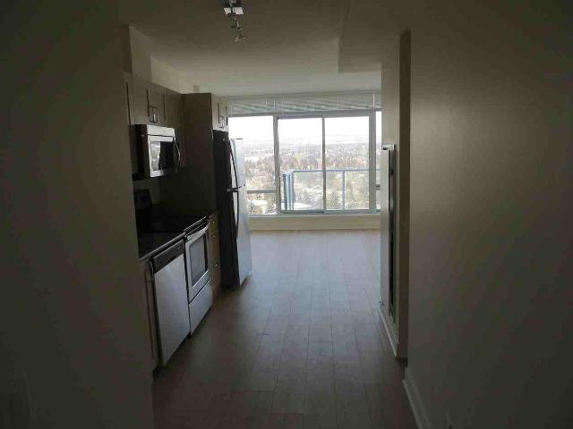 2 Bedroom Condo for Rent at 30 Brentwood Common, Calgary, AB T2L 2L8 Brentwood