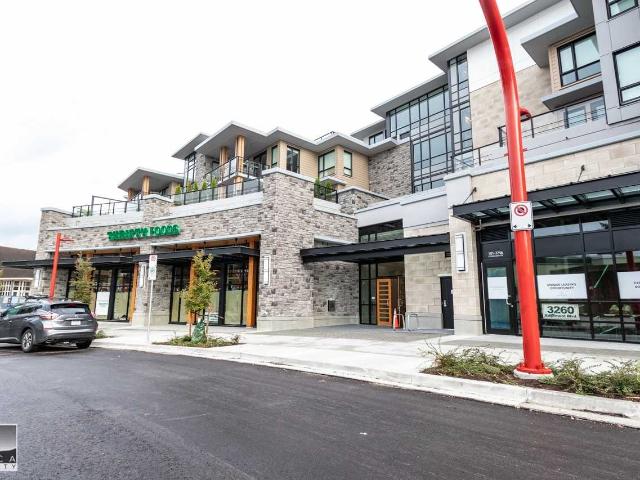 2 Bedroom Condo for Rent at 3220 Connaught Cres, North Vancouver, BC V7R 0A5 Highlands