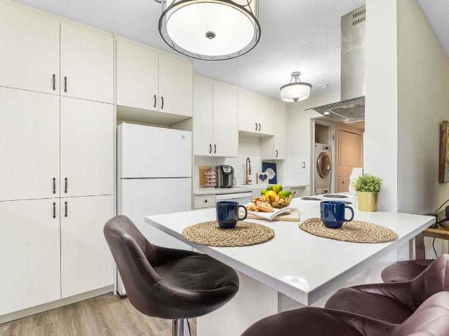 2 Bedroom Condo for Rent at 3519 49 St Nw, Calgary, AB T3A 2C7 Varsity