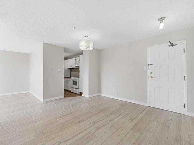 2 Bedroom Condo for Rent at 924 14 Ave Sw, Calgary, AB T2R 0N7 Beltline