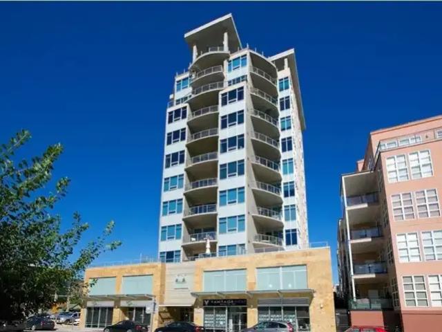 2 Bedroom Condo Kelowna BC 105601803