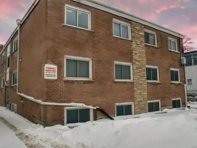 2 Bedroom Condo Kingston ON LS100760983