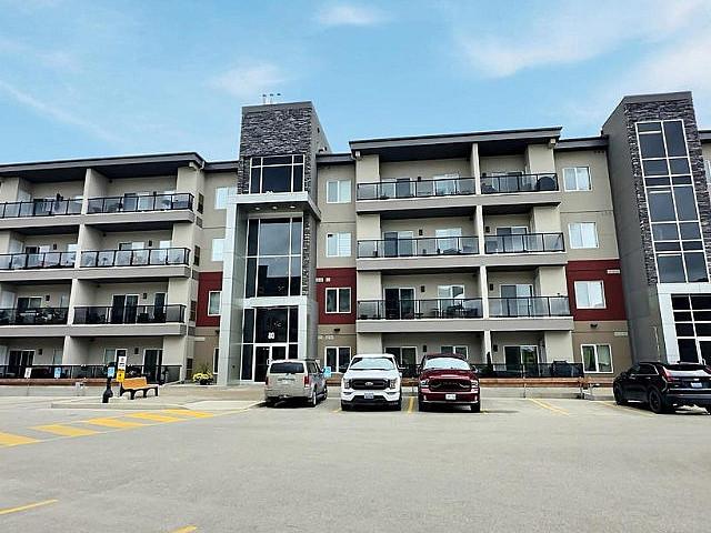 2 bedroom Condo In Crocus Meadows