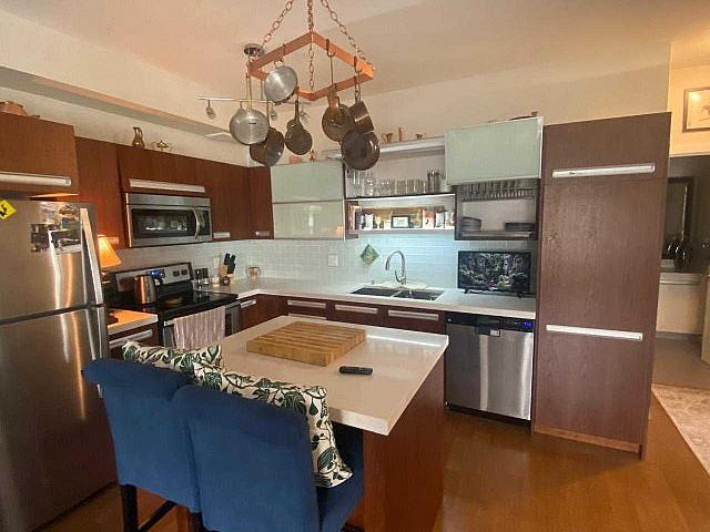 2 Bedroom Condo In Willowgrove For Rent