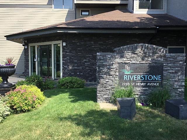 2 Bedroom Condo On St Henry Ave
