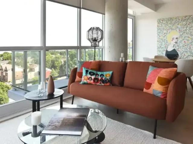 2 Bedroom Condo Ottawa ON 101042350