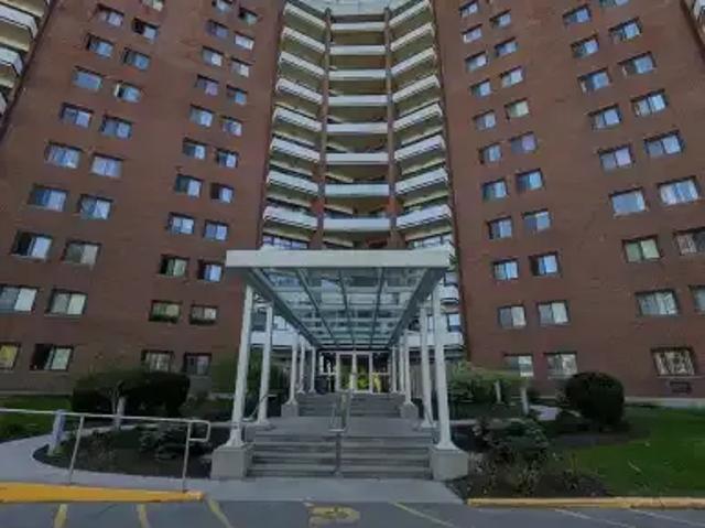 2 Bedroom Condo Ottawa ON 103011782