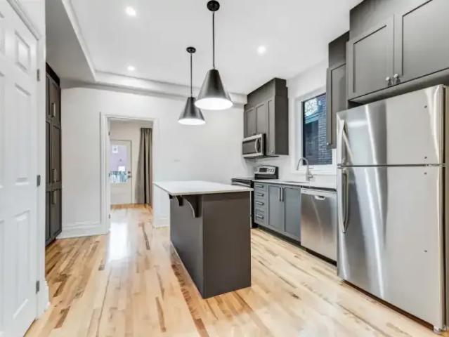 2 Bedroom Condo Ottawa ON 103338102
