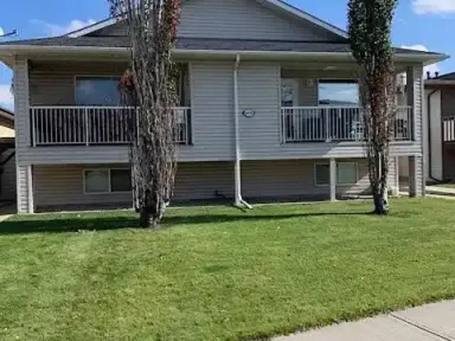 2 Bedroom Condo Leduc AB 102794851