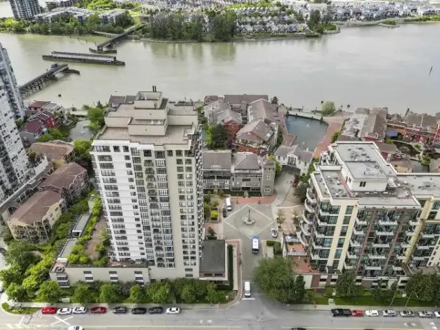 2 Bedroom Condo New Westminster BC LS102578542