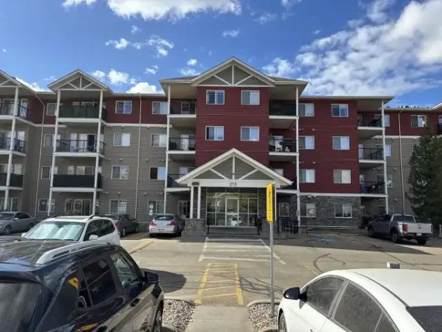 2 Bedroom Condo Sherwood Park AB LS101016550