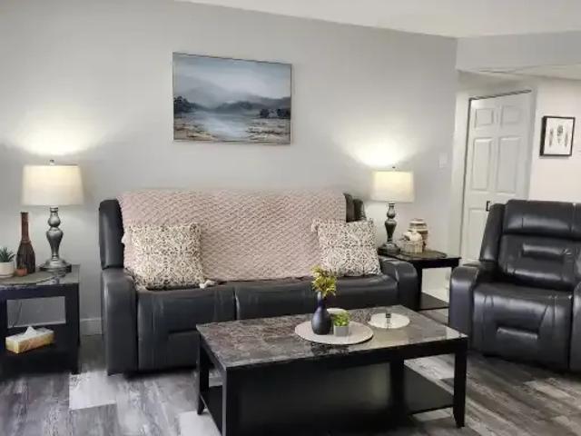 2 Bedroom Condo Red Deer AB 104181177