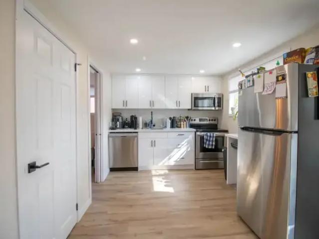 2 Bedroom Condo Welland ON 102846407