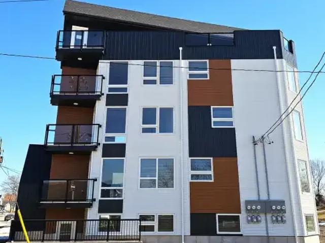 2 Bedroom Condo Welland ON 102846280
