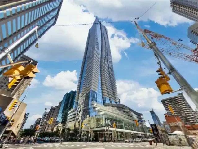 2 Bedroom Condo Toronto ON LS102752532