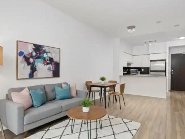 2 Bedroom Condo Toronto ON LS102847087