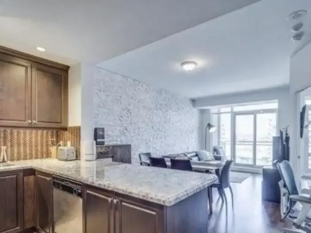 2 Bedroom Condo Toronto ON LS102847093