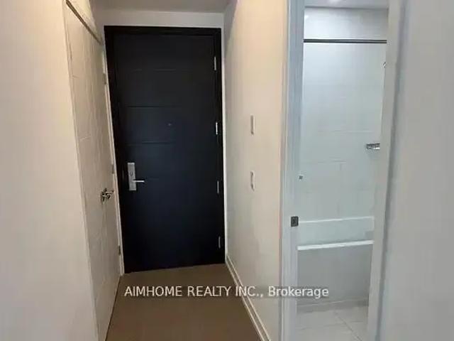 2 Bedroom Condo Toronto ON LS102915124