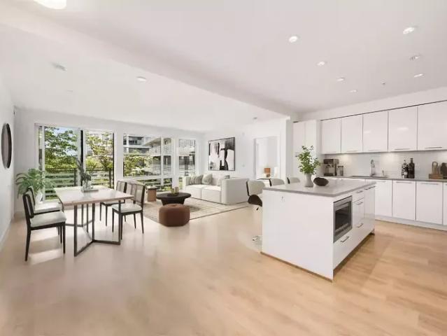 2 Bedroom Condo Vancouver BC 103611361