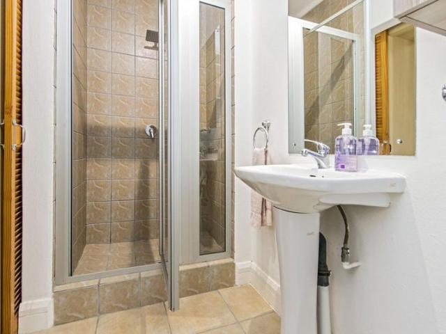 2 bedroom Central  spacious apartment with views of Sandton