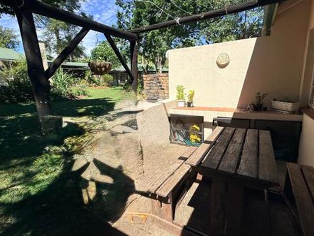 2 Bedroom Cluster in White River Central
