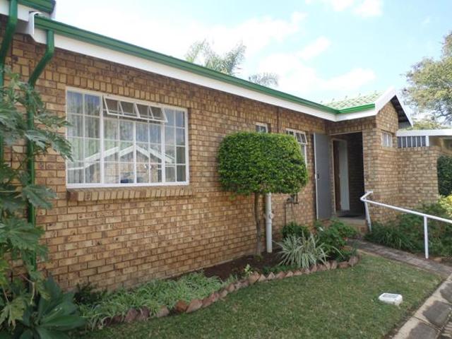 2 Bedroom Cluster in Bela Warmbaths