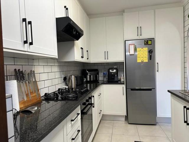 2 Bedroom Cluster in Eden Glen