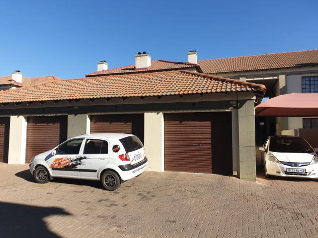 2 Bedroom Cluster in Hesteapark