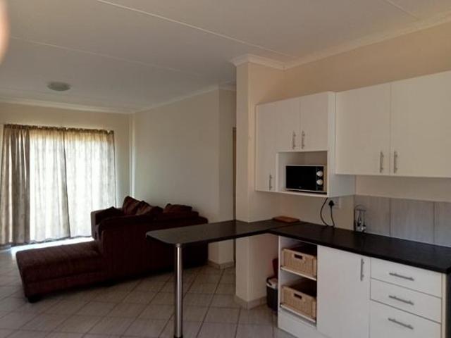 2 Bedroom Cluster in Kidds Beach