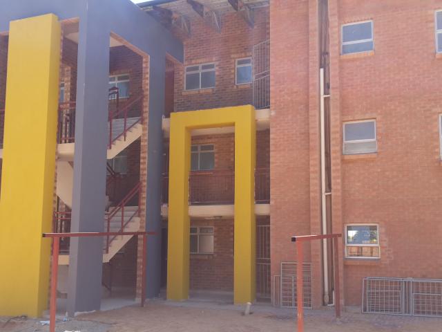 2 Bedroom Cluster in Montana Park