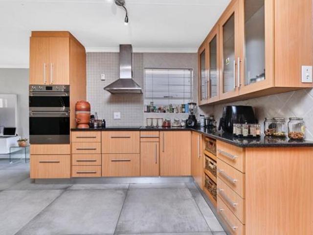 2 Bedroom Cluster in Morningside