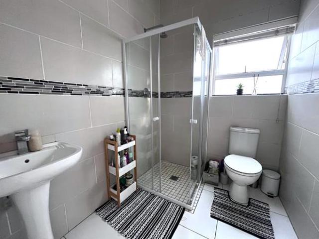 2 Bedroom Cluster in Nahoon Valley Park