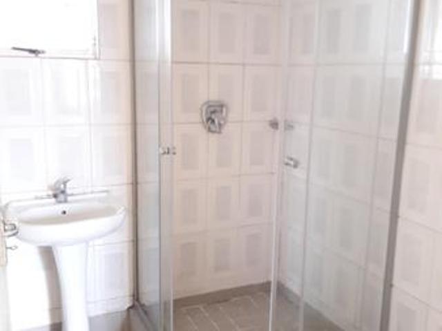 2 Bedroom Cluster in Redcliffe