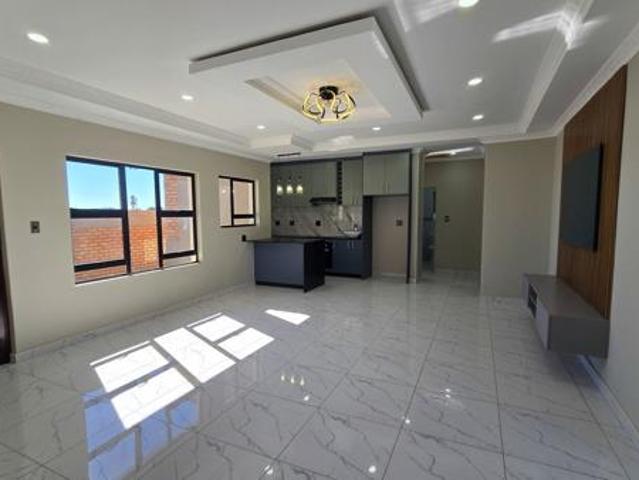 2 Bedroom Cluster in Royldene
