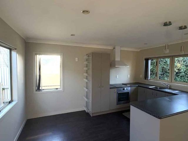 2 Bedroom close to central Napier!