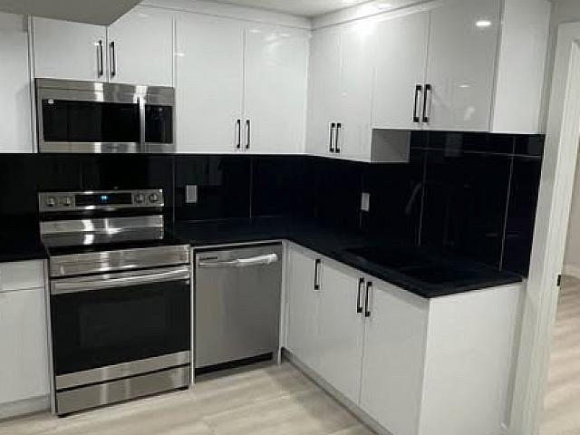 2 Bedroom And 1 Bathroom Secondary Suite Basement For Rent