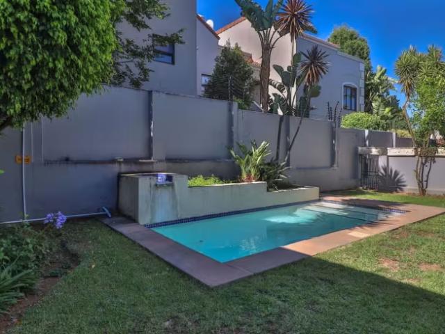 2 Bedroom Apartment Melrose Melrose 1699000 DS103308072