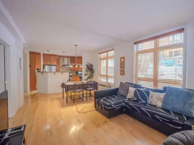 2 Bedroom Apartment Montreal Montreal 97339969