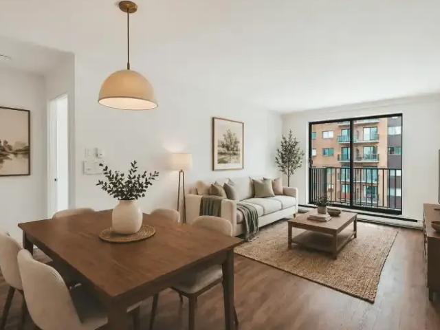 2 Bedroom Apartment Montreal QC 102770858