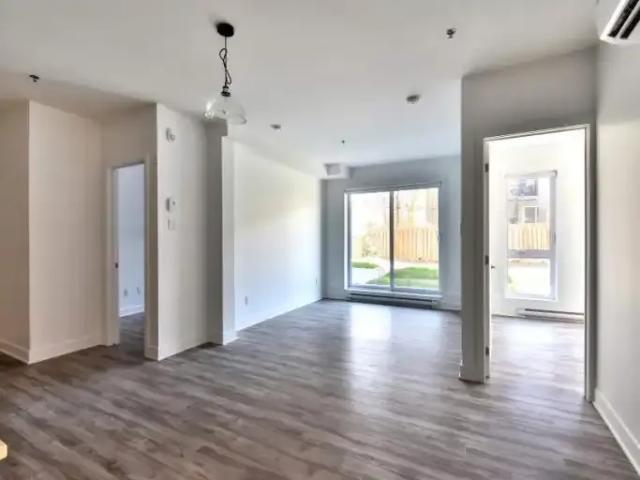 2 Bedroom Apartment Montreal QC 105134918