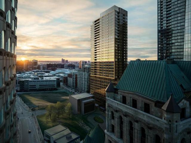2 Bedroom Apartment Montréal QC 98315203