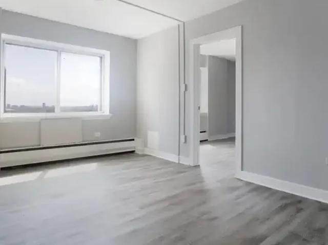 2 Bedroom Apartment Montreal QC 90303058