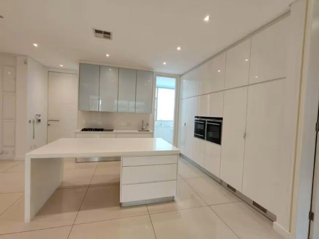 2 Bedroom Apartment Morn Morn 103308057