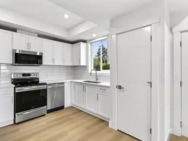 2 Bedroom Apartment Nanaimo BC LS102204098