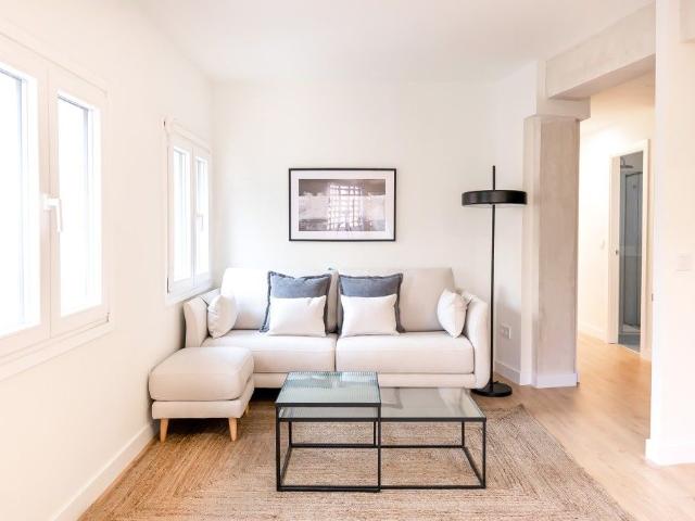 2 Bedroom Apartment near Plaza Castilla – Comfortable & Fully Equipped Stay in Madrid, Madrid Amsterdam Apartments for Rent
