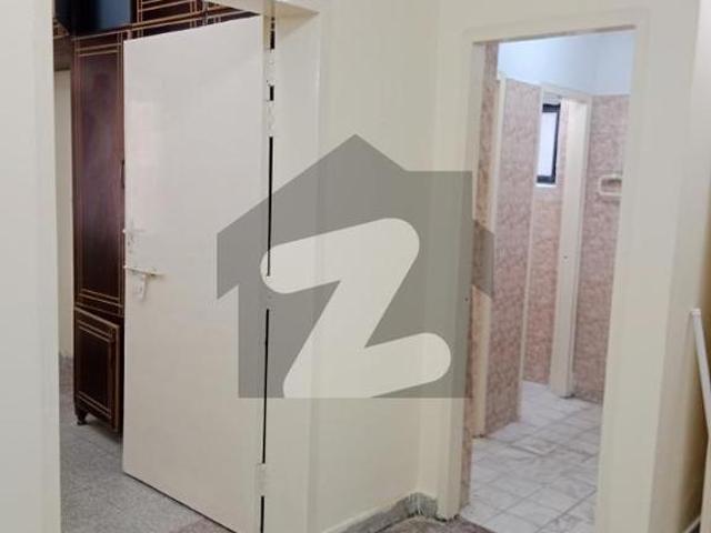 2 Bedroom Apartment Neat & Clean Environment G 11