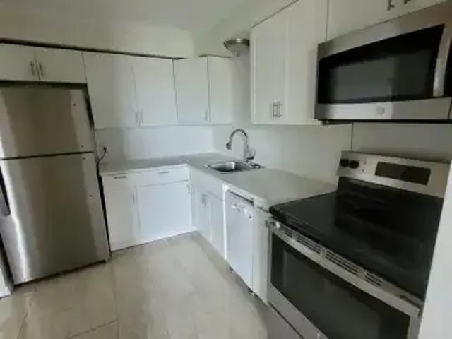 2 Bedroom Apartment Niagara Falls ON LS102551534