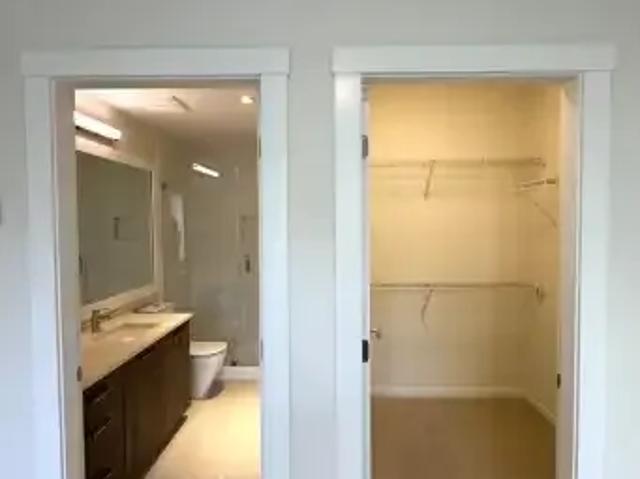 2 Bedroom Apartment North Vancouver BC 102578842